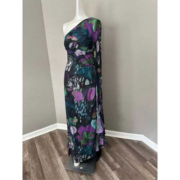 Ungaro Abby Side-Slit One-Shoulder Cape Gown size 12 - Picture 8 of 11